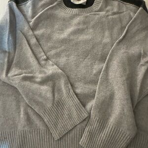 Everlane Light Gray Crewneck Sweater
